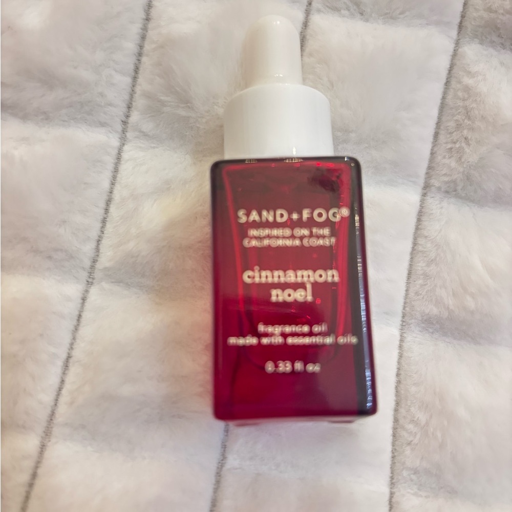 Sand + Fog Cinnamon Noel Fragrance Oil - Red